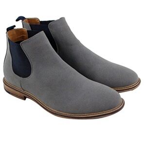 Steve Madden grey suede boots